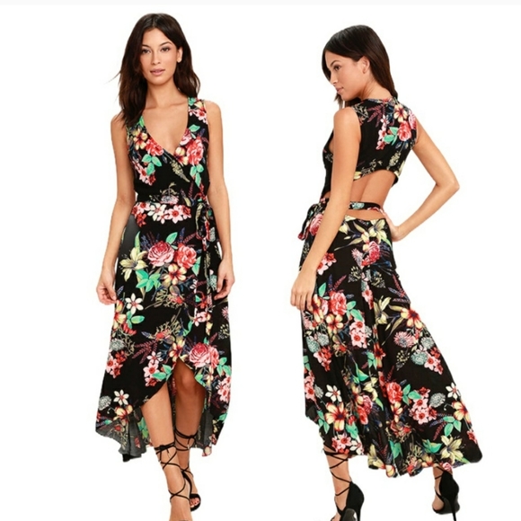 Lulu's Floral Dress - Picture 2 of 8